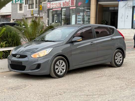 Hyundai accent image 14