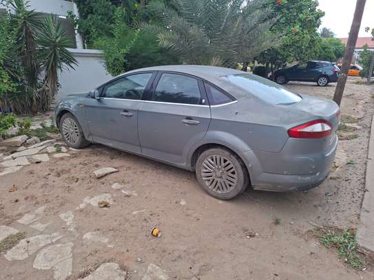 Ford intérieur cuir image 3