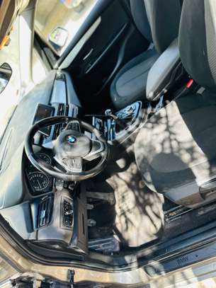 BMW series 2 image 10