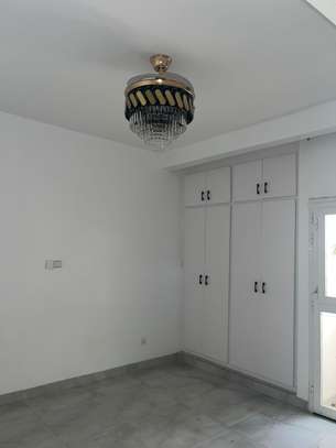 Chic appartement à Biagui image 1