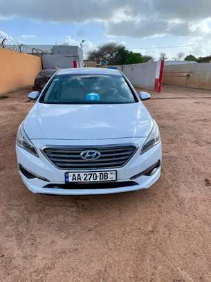 Hyundai Sonata image 1