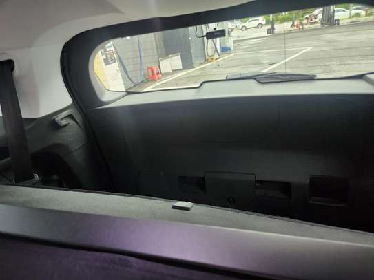 PEUGEOT 5008 GT LINE image 14