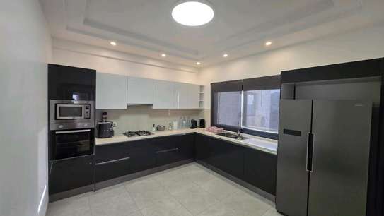À vendre appart neuf F6 image 1