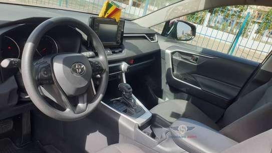 TOYOTA RAV4 2020 image 4