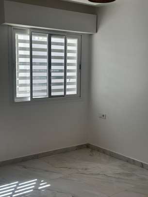 APPARTEMENT NEUF F3 A LOUER  A BLAISE DIAGNE image 2