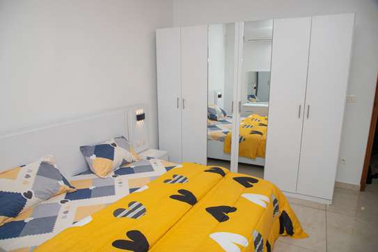 Appartements meublés haut standing à louer aux Maristes image 12