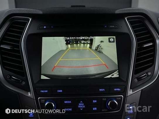 Hyundai Santa Fe essence 2018 Exclusive image 13