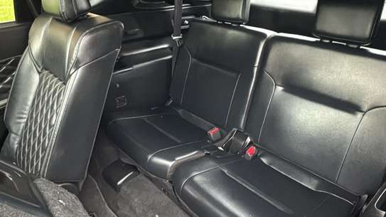 Mitsubishi Outlander image 5