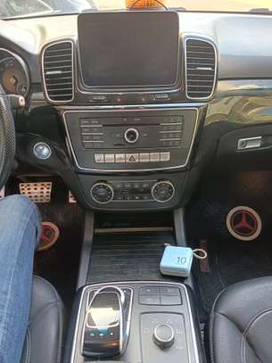 Mercedes GLE 250d image 8