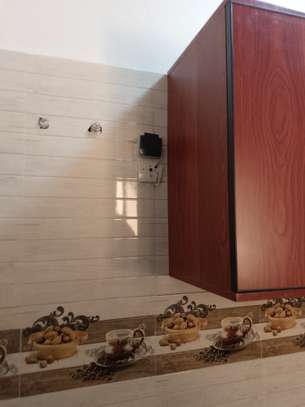 Appartement F3 à  louer à la cite isra image 4