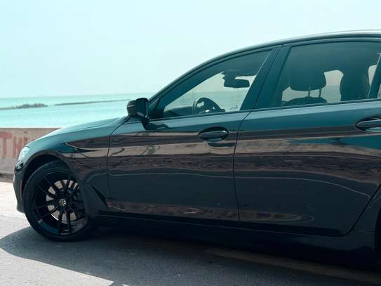BMW SÉRIE 5 530i - SPORT LINE image 2