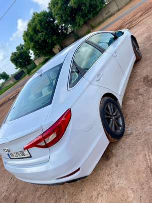 Hyundai Sonata image 5