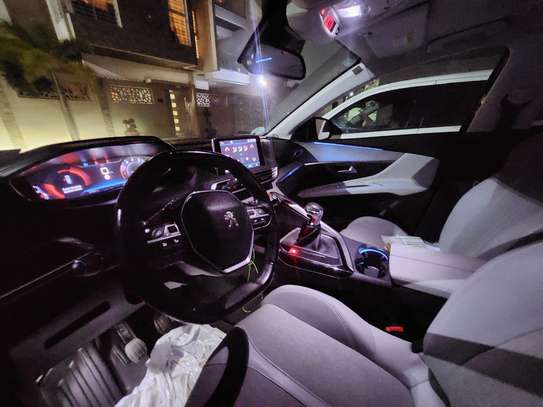 PEUGEOT 3008 2020 image 5