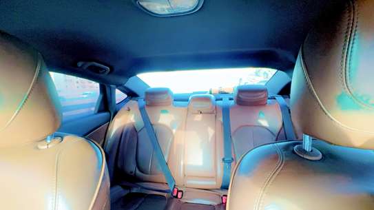 Location Chrysler C200 Sport 2016 image 7