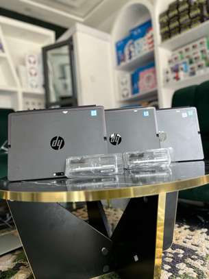 HP PRO X2 Intel core i5 7th GEN image 3