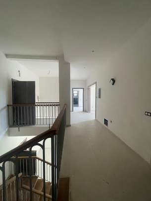 Immeuble R+6 à louer aux Almadies image 10