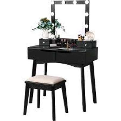 Coiffeuse/ vanity dressing table image 1