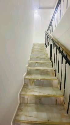 Maison à 1 étage à sacré cœur 3 image 5