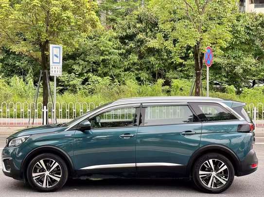 Peugeot 3008 SUV Bleu Métallisé Jantes Alliage image 2