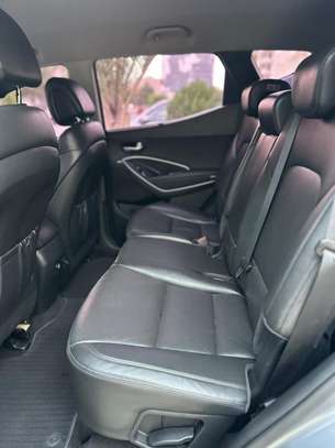 Hyundai Santafe 2017 image 11