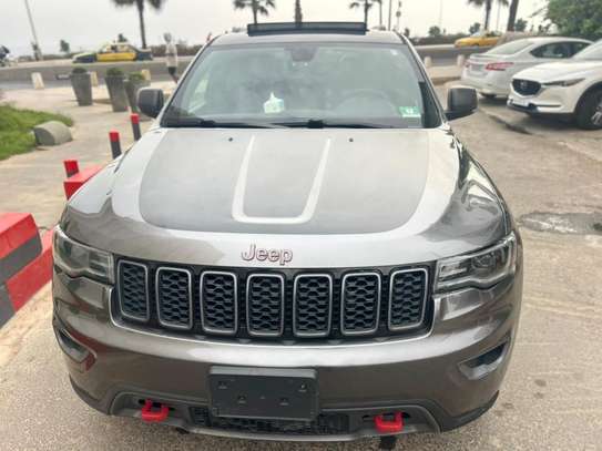 Jeep grand Cherokee Trailhawk image 1