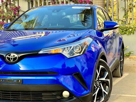 TOYOTA CH-R 2018 image 10