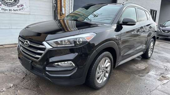 Hyundai Tucson image 2