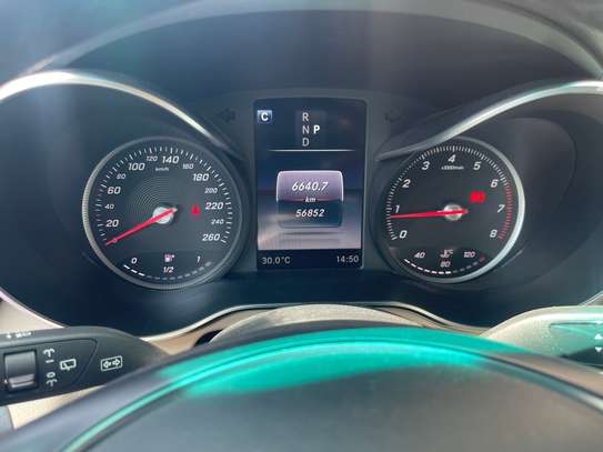 Mercedes GLC300 4Matic image 5