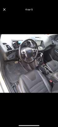 Ford escape titanium image 3