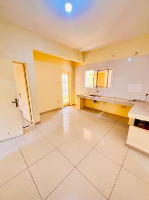 Appartement F3 à Vendre à DIAMNIADIO au sein de la Cité SDC image 10