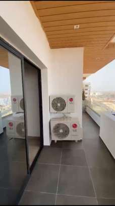 Chambre meublée dans un appartement meublé image 2