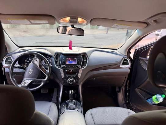 Hyundai Santa fe 2017 image 9