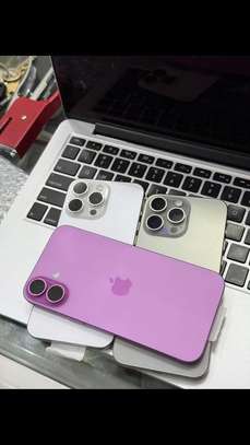 iPhone 12 Pro Max 256 gigas image 5