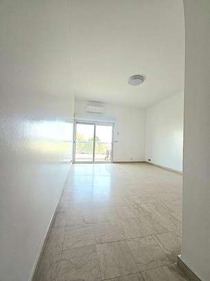 Appartement à Fann Résidence image 4