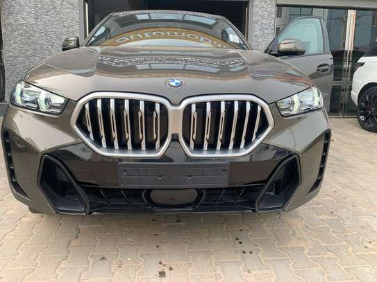 BMW X6 xDrive 40! 2025 image 2