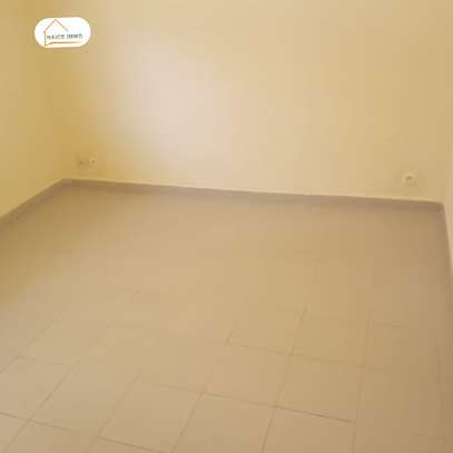 Studio à Louer – Batrain (RDC) image 2
