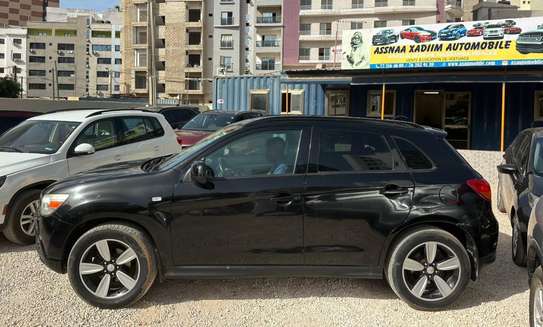 Mitsubishi RVR image 4