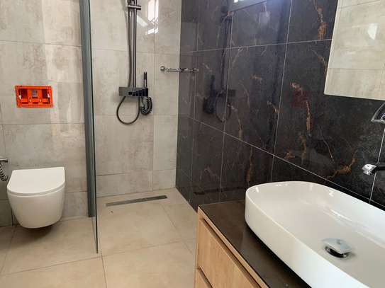 Appartement à louer à Fann image 12