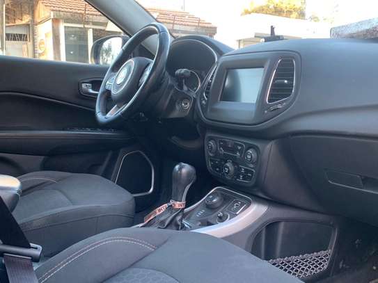 Jeep Compass image 4