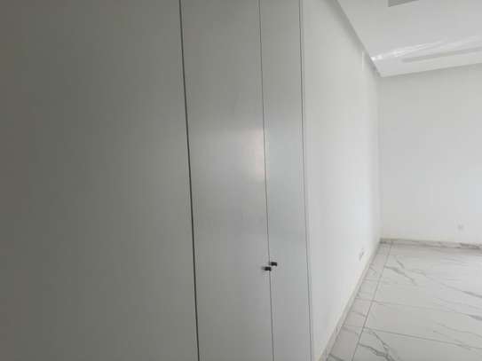 Appartement 4 chambres à louer aux Almadies Philippe moris image 6