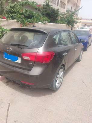 Kia Forte image 2