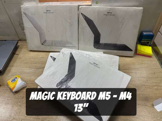 Macbook Pro M5 1To Ram16 - Ipad Pro M5 - Ipad 11e Cellulaire image 3
