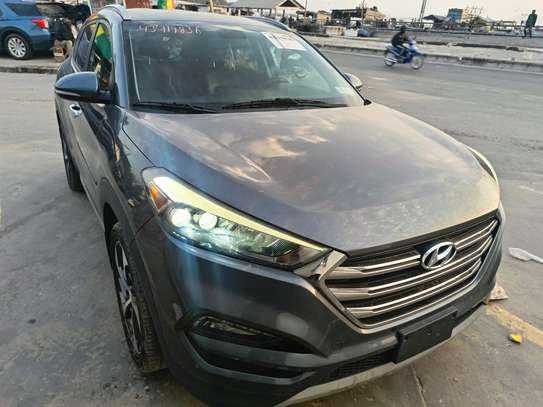 Hyundai Tucson Full Options image 2