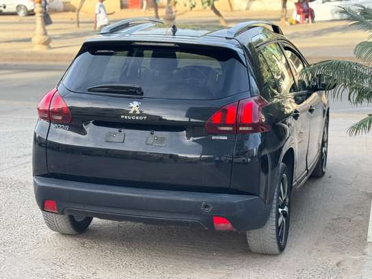 Peugeot 2008 image 14