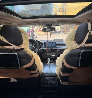 BMW X5 2015 image 10