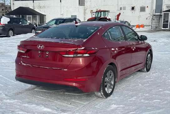 Hyundai Elantra 2017 image 9