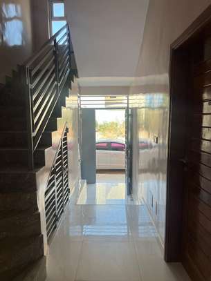 Appartement F4 à louer à Mbao image 11