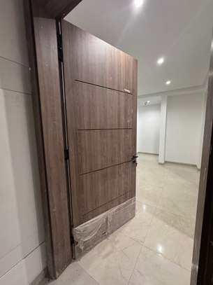 Appartement neuf 200m2 Almadies image 8