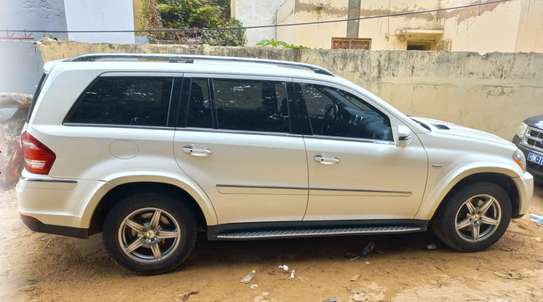 Mercedes GL350 full options image 2