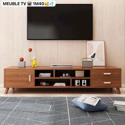 Table TV en bois très classe image 4